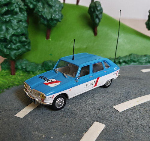 Voiture miniature renault - voiture,