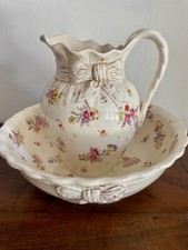 ensemble de toilette en porcelaine 