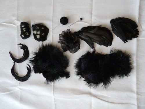 Anciennes plumes coq chapeaux - anciennes,