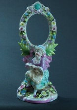 Ancienne figurine Allemande style Meissen porte photo miroir menu Dresden 20e