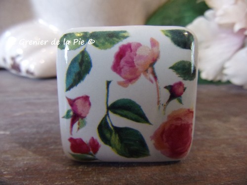 Bouton meuble carré en - de,