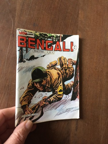 Petit format bengali - petit, 102