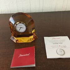 Pendulette orange en cristal de Baccarat