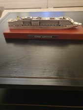 Bateau costa luminosa collection