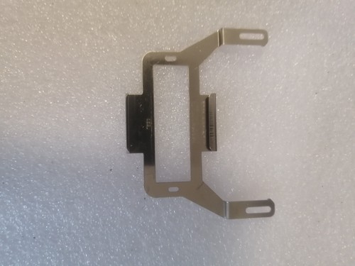 Plaque fixation pour - de,