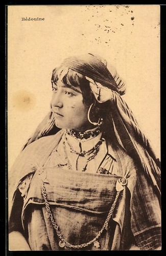 Carte postale une - postale, femme