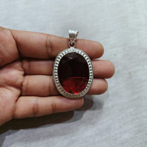 Vente pendentif ovale grenat - pendentif,