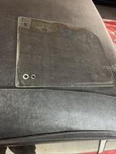 14A7810 Vitre Austin Mini