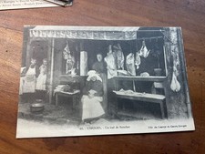 LIMOGES - UN ÉTAL DE BOUCHER - CARTE POSTALE très bon état