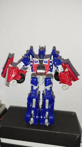 Figurine transformers optimus - transformers,