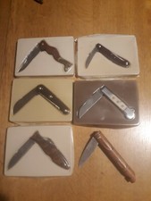 Très beau lot de couteaux 222