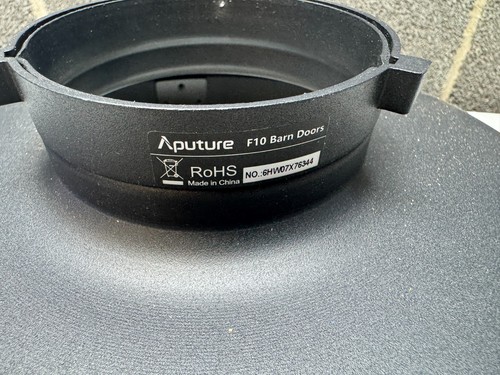 Aputure f10 barn doors - aputure,