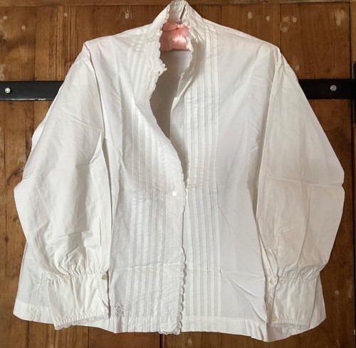 Ancienne chemise brodée femme - brodée,