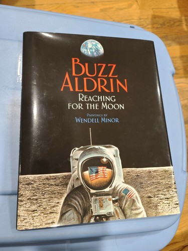 Buzz aldrin signed - buzz, book