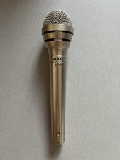 AKG D310. très bon état