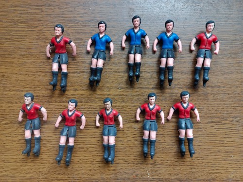 Jouets anciens joueurs de - 10,
