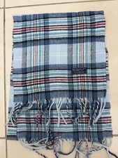 Écharpe Burberry Bleu authentique en superbe état 