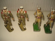 Petits soldats - Lot de 4 soldats de la Légion en aluminium