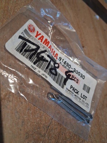 Yamaha 91490 30030 goupille - 91490-30030,