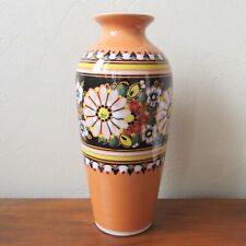 KERALIT CZECH PEASANT FOLK ART POTTERY. Vase en céramique décor de fleurs