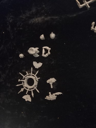 Bits 40k chaos - chaos, space