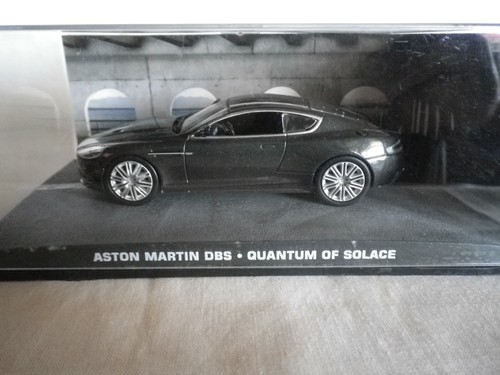 James bond 007 collection - james,