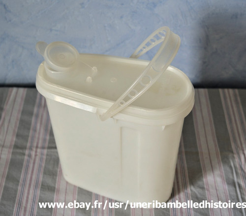 Tupperware boite verseuse - boite,