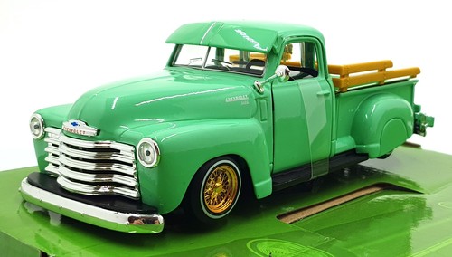 Maisto scale diecast - maisto,