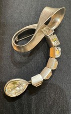 bijoux vintage broche Thierry Mugler