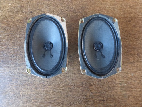 Sony speakers haut - speakers, parleurs