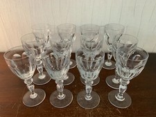 12 verres à eau modèle