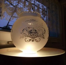 ancienne Tulipe Globe pour lampe à pétrole Décor à L'acide