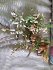 Couronne, mariée,  bouquets de fleurs anciennes en cire 