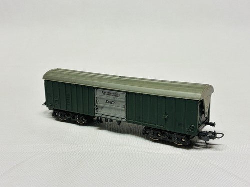 Wagon couvert toit - wagon,