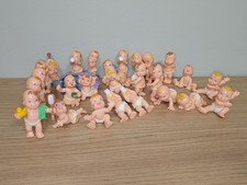 Lot de petites figurines