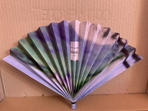 Hand fan éventail - hand, chanel
