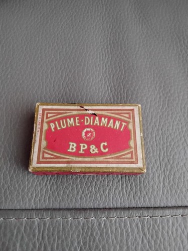 Boite plumes blanzy poure - boite,