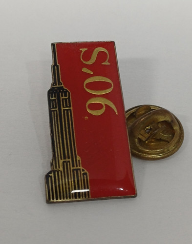 Pin vintage winston - pin's,