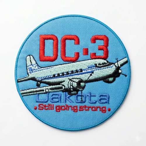 Patch brodé dc3 - brodé,