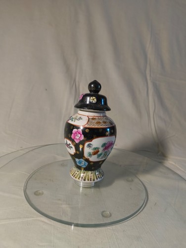Vase couvert porcelaine - vase, en