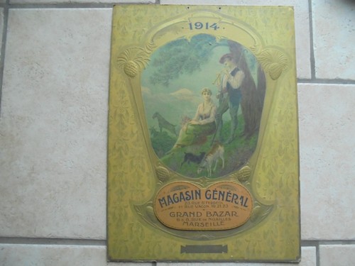 Grand carton publicitaire