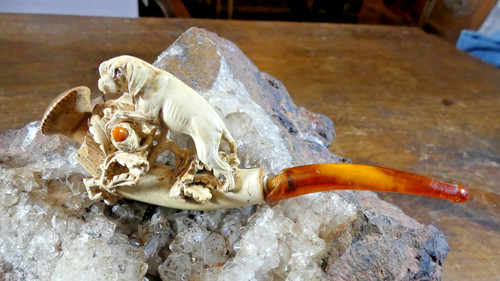 Pipe fume cigarette sculptee - pipe,