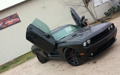 Dodge challenger 23 - 08,