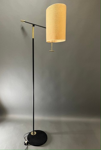 Lampadaire maison lunel france - lampadaire,
