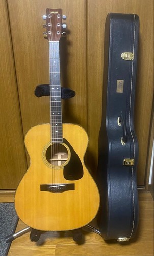 "Rare guitare acoustique