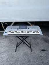 Yamaha PSR-S700 61 Key