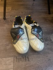 Crampons Adidas Predator Powerswerve Coupe Du Monde 2010