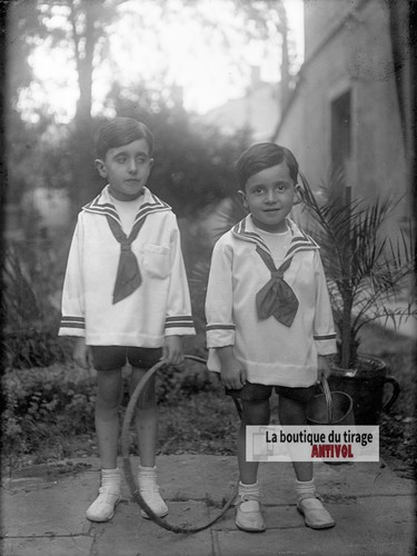Portrait deux jeunes - deux,
