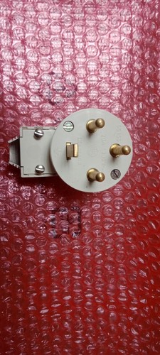 Fiche 20a 380v legrand - fiche,