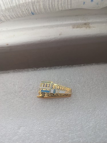 Pins sncf train - sncf,
